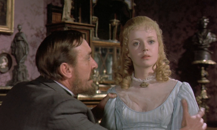 A scene from the movie Hands of the Ripper